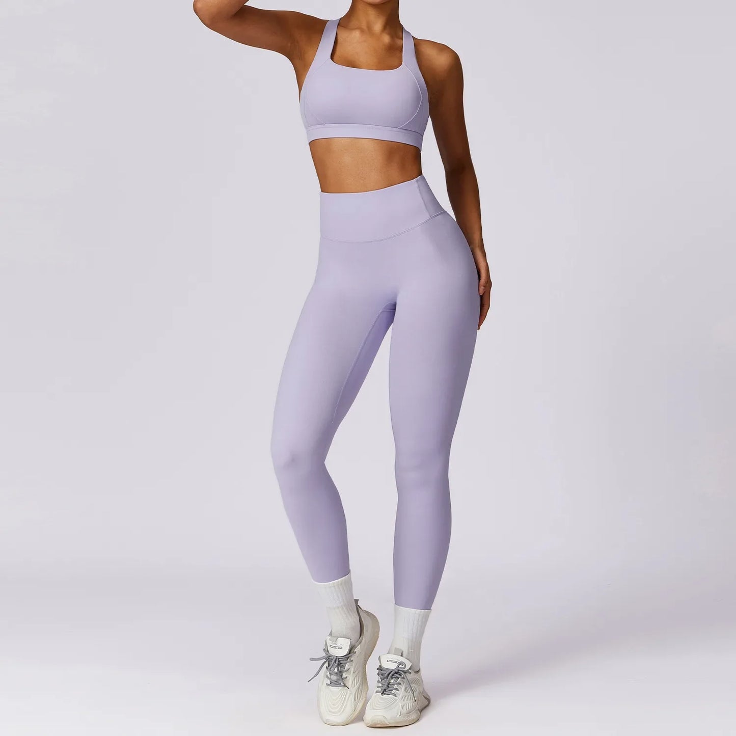 Yoga Set Elina – Sports Bra & Leggings/Shorts